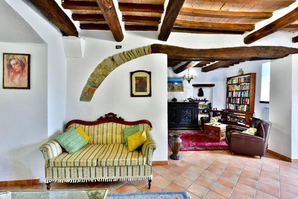 Agriturismo Corvaia Radicofani Εξωτερικό φωτογραφία