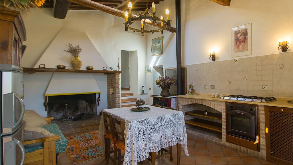 Agriturismo Corvaia Radicofani Εξωτερικό φωτογραφία